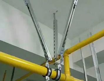 闸阀支撑架的质量要求。价格决定了华坪抗震支撑框架的质量。